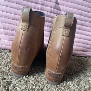 Sorel heeled boots